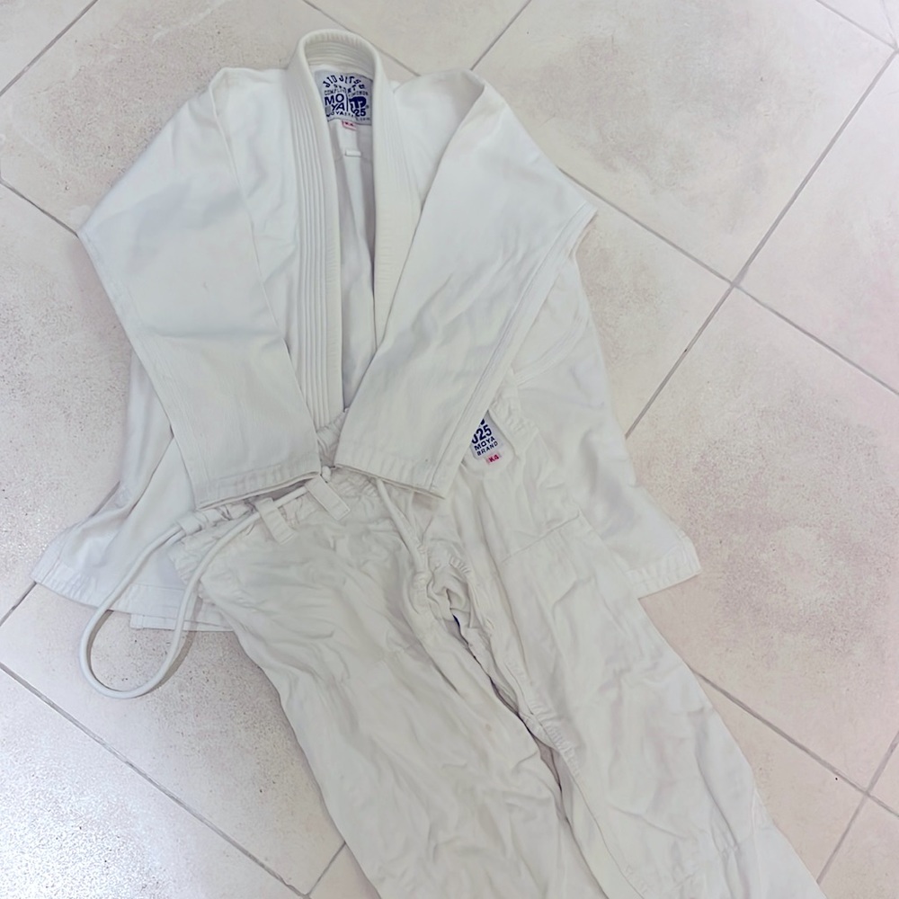 Brazilian Jujitsu Gi